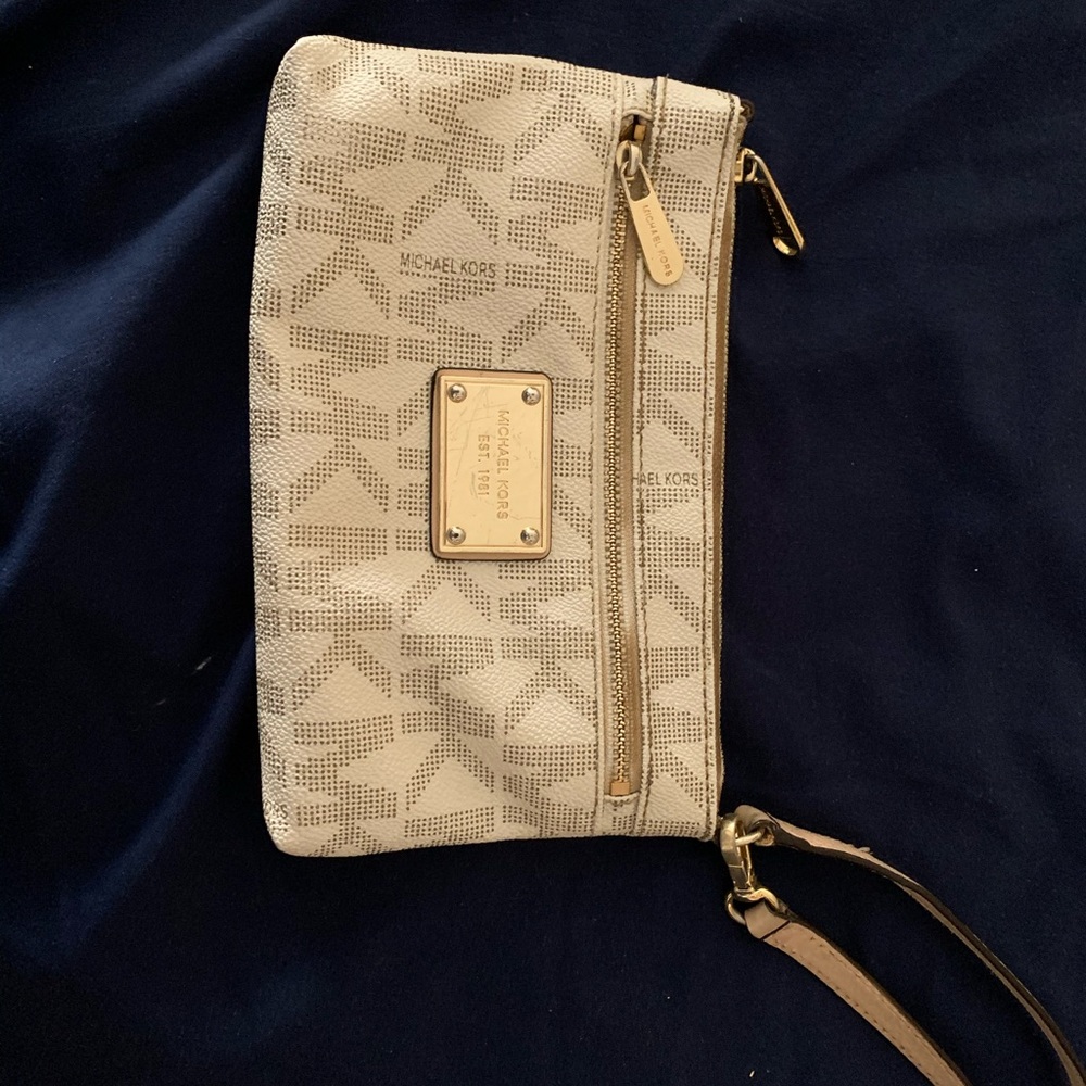 Mk purse